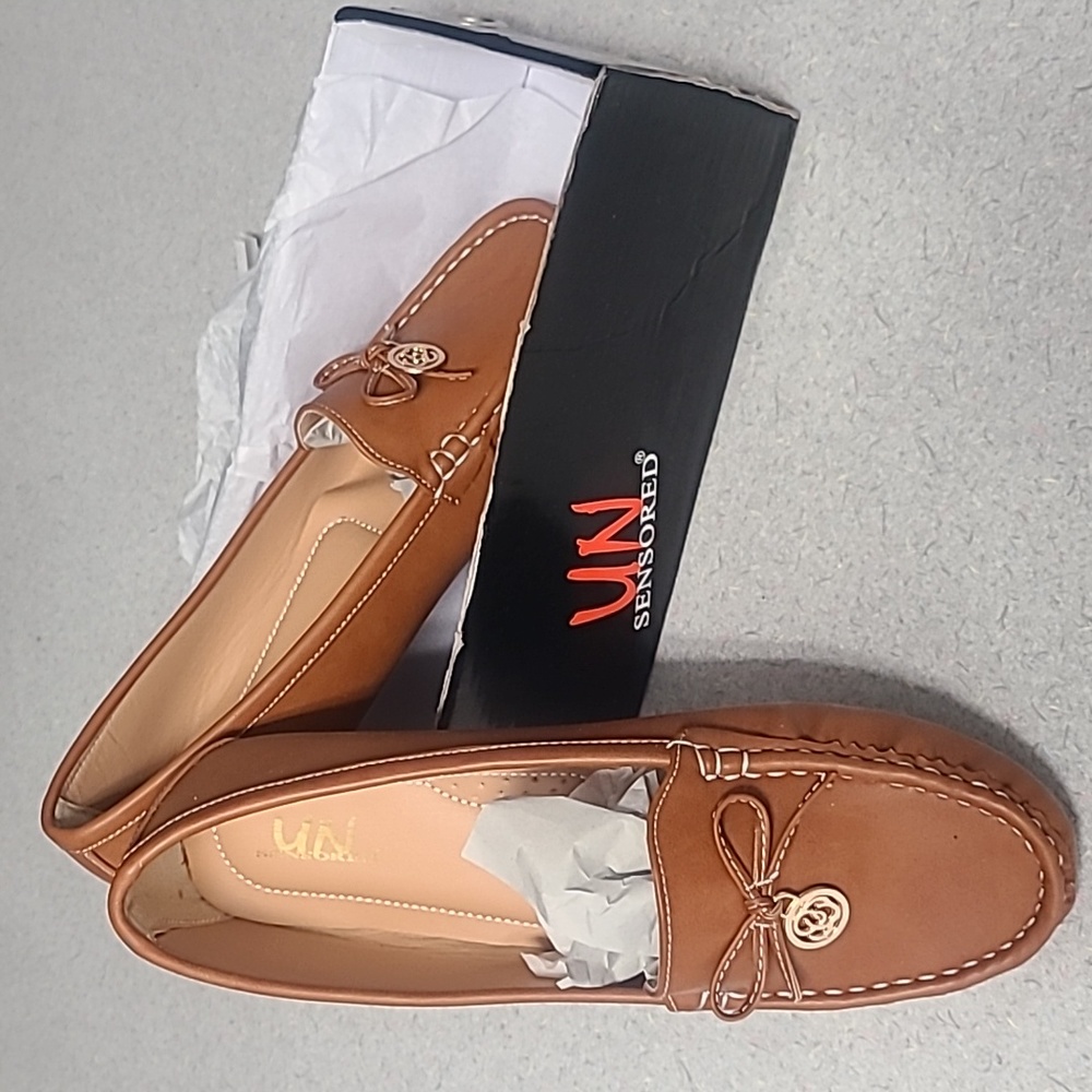 Womens New in Box Unsensored tan Jill loafer